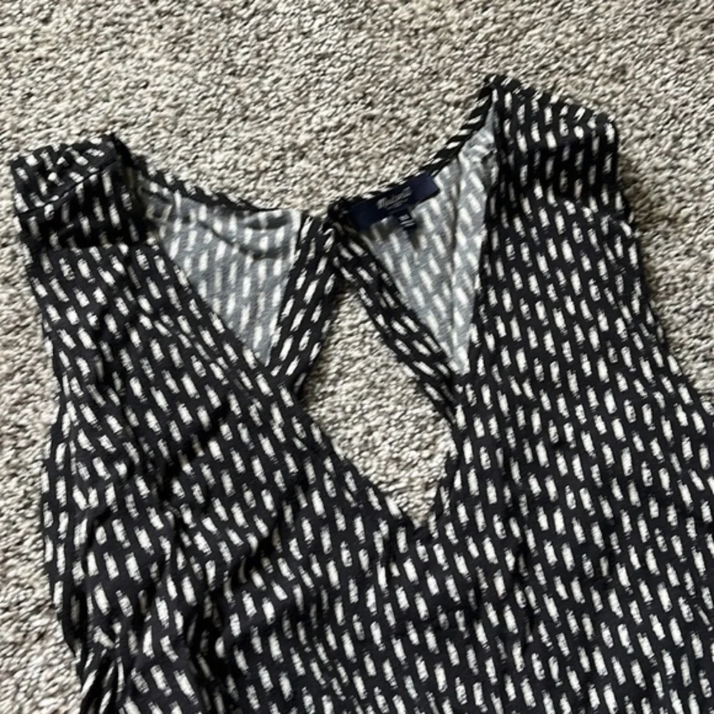 Madewell Open Back Black and White Romper Size‎ XS - Picture 2 of 5